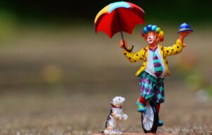 Make the world happier with therapeutic clowns